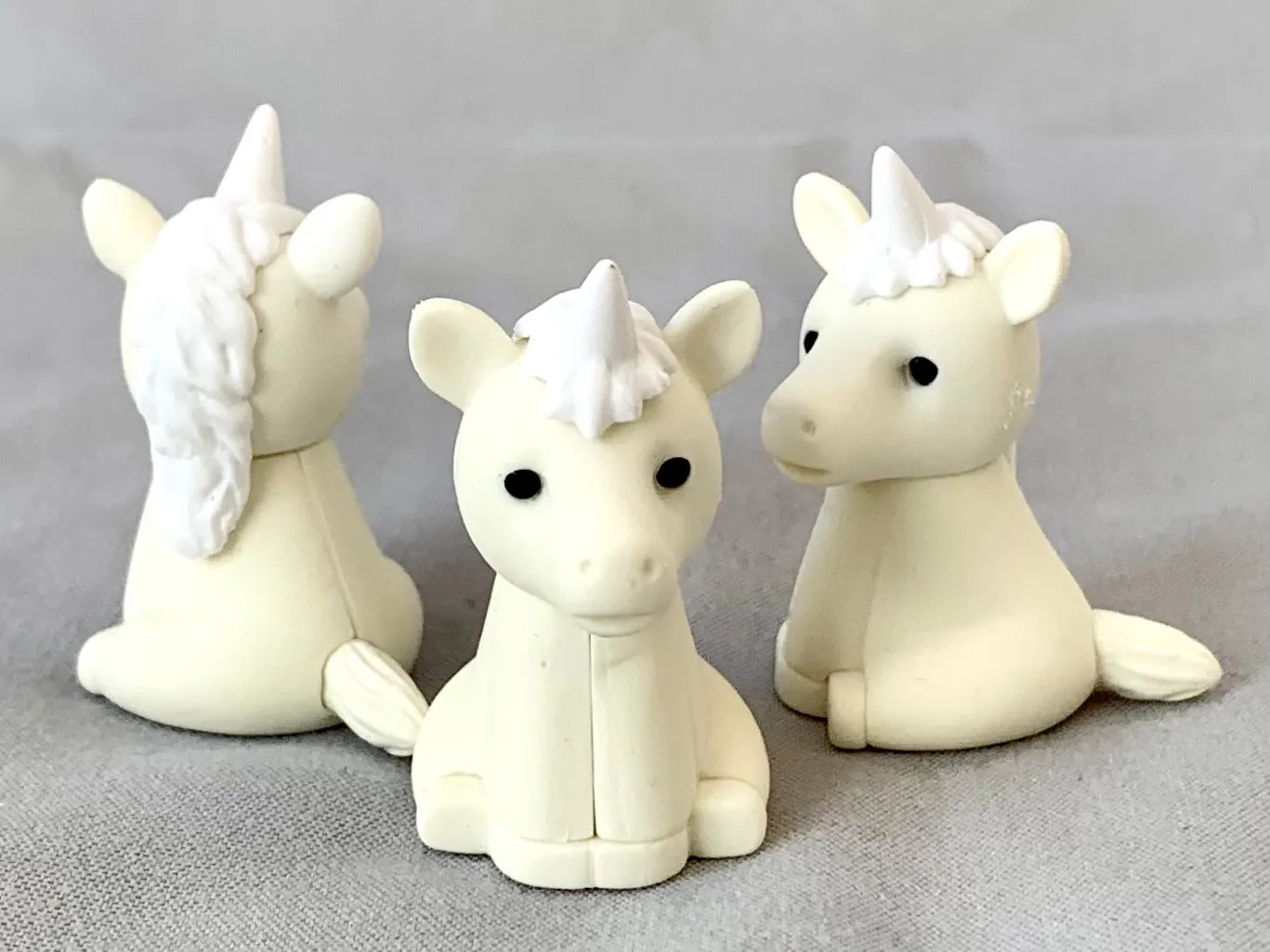 38056 WHITE UNICORN ERASER-60