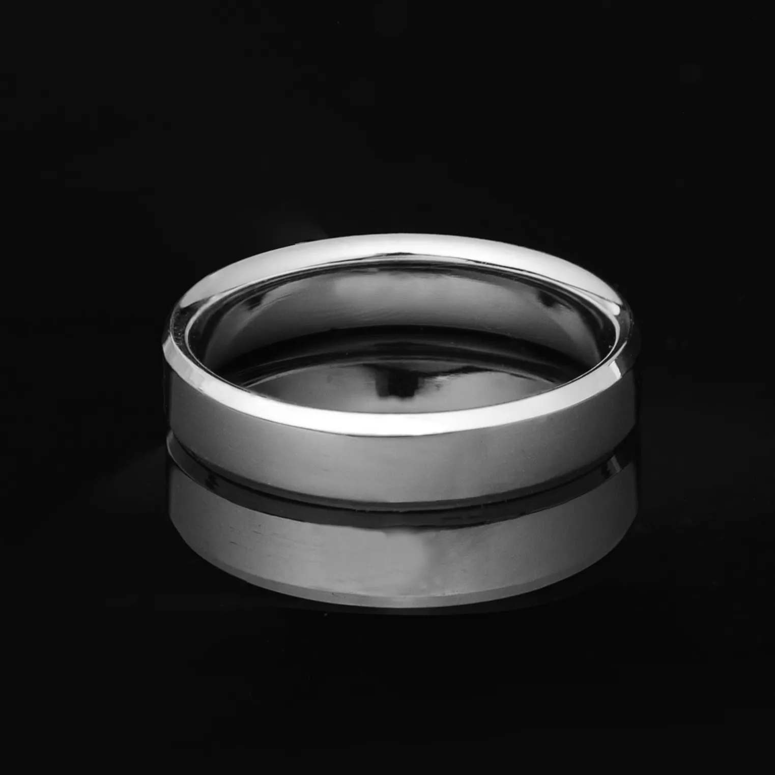 5mm Beveled Gold Ring