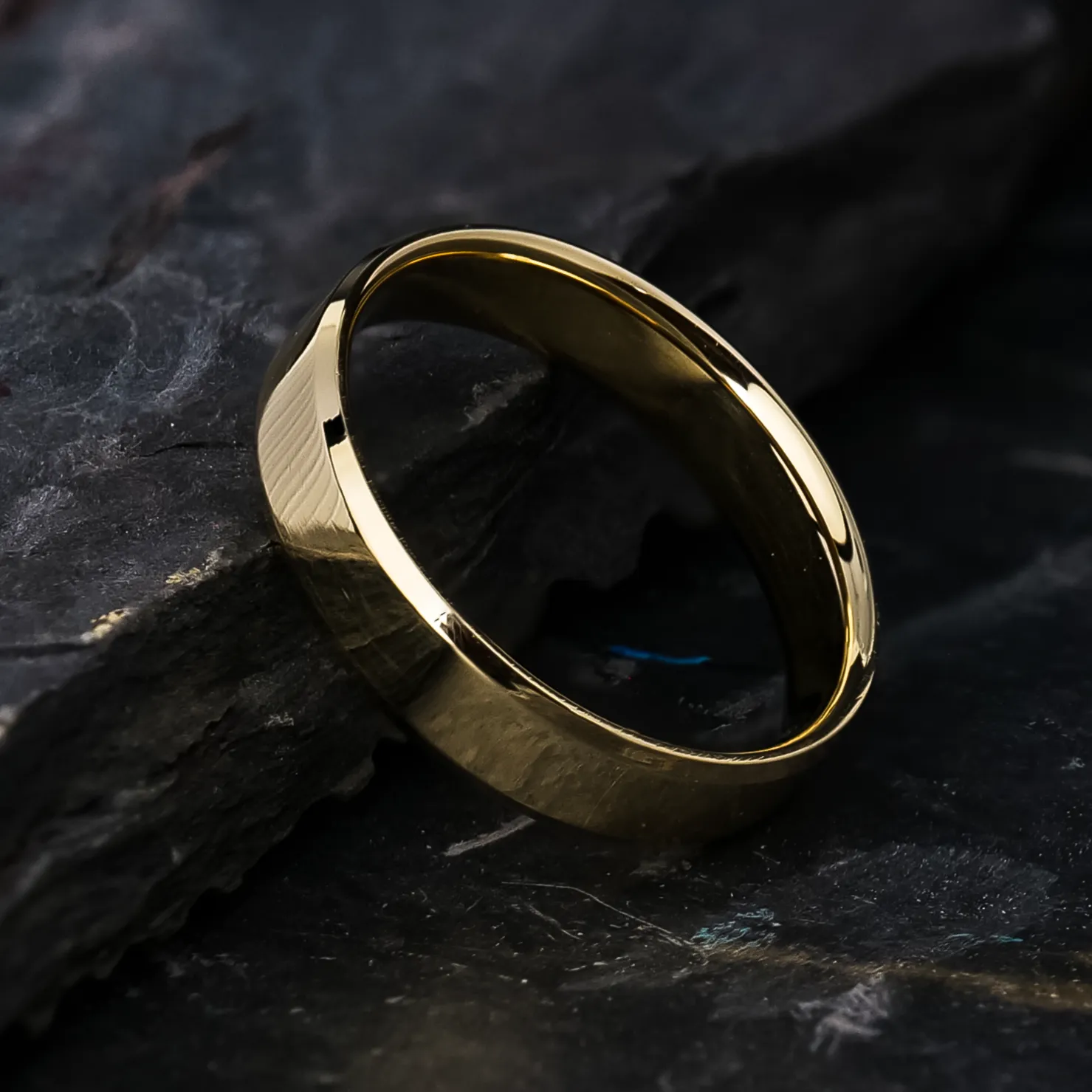 5mm Beveled Gold Ring