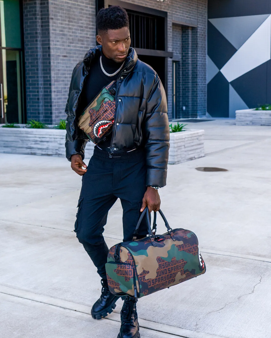 CAMO INFINITI CARGO CROSSBODY