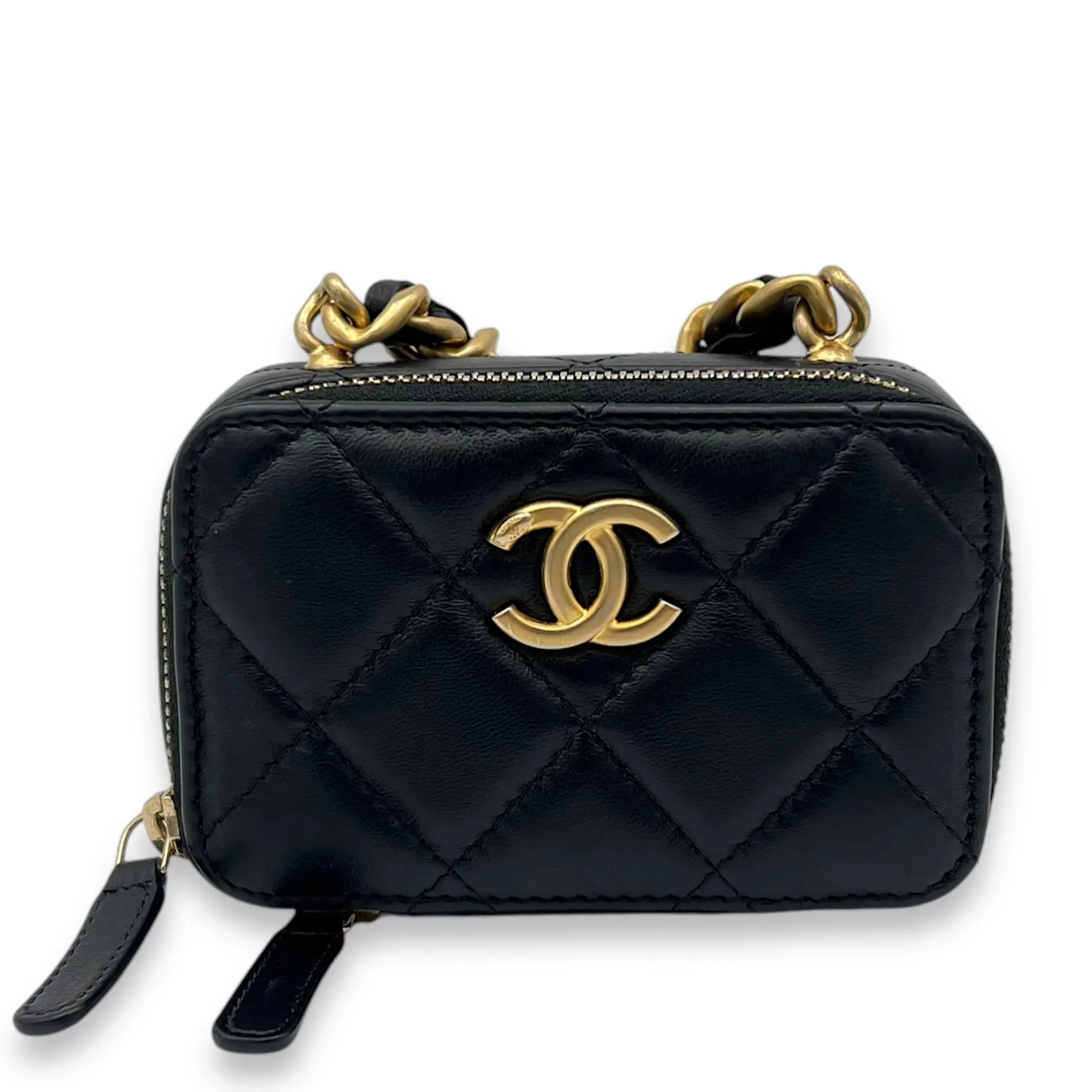 CC Crossbody Bag Black in Lambskin, Gold hardware