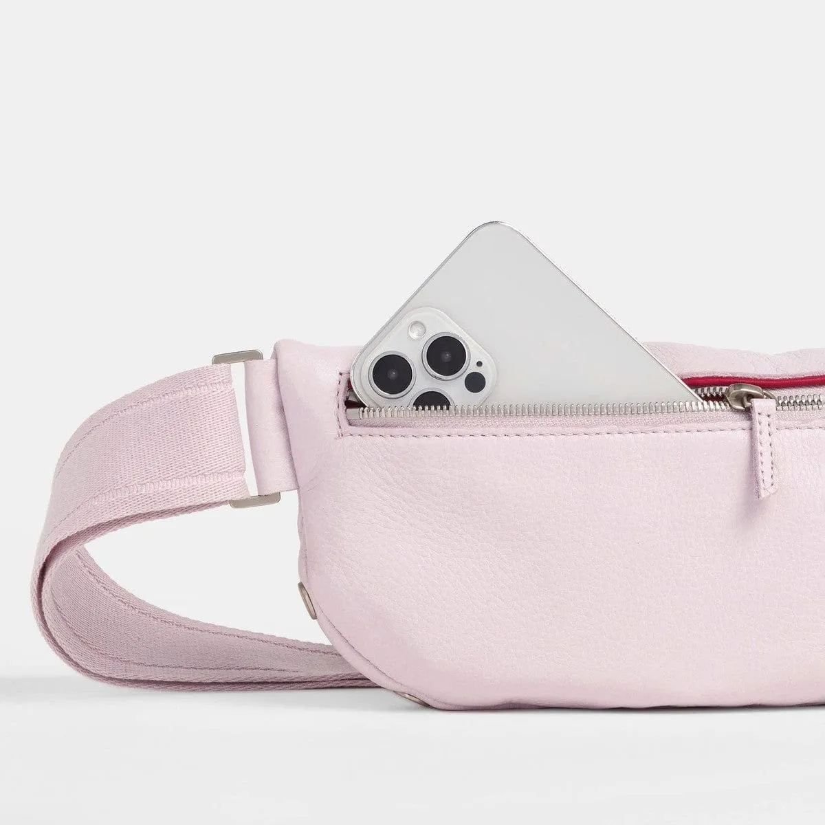 CHARLES CROSSBODY MED - Pastel Lilac/Brushed Silver