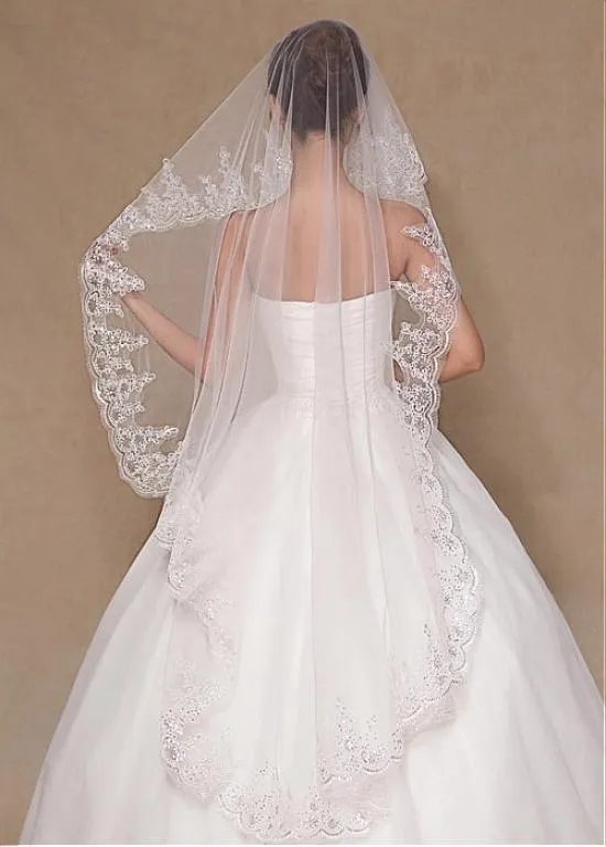 Chic Tulle Short Wedding Veil With Sequins Lace ,WV0122