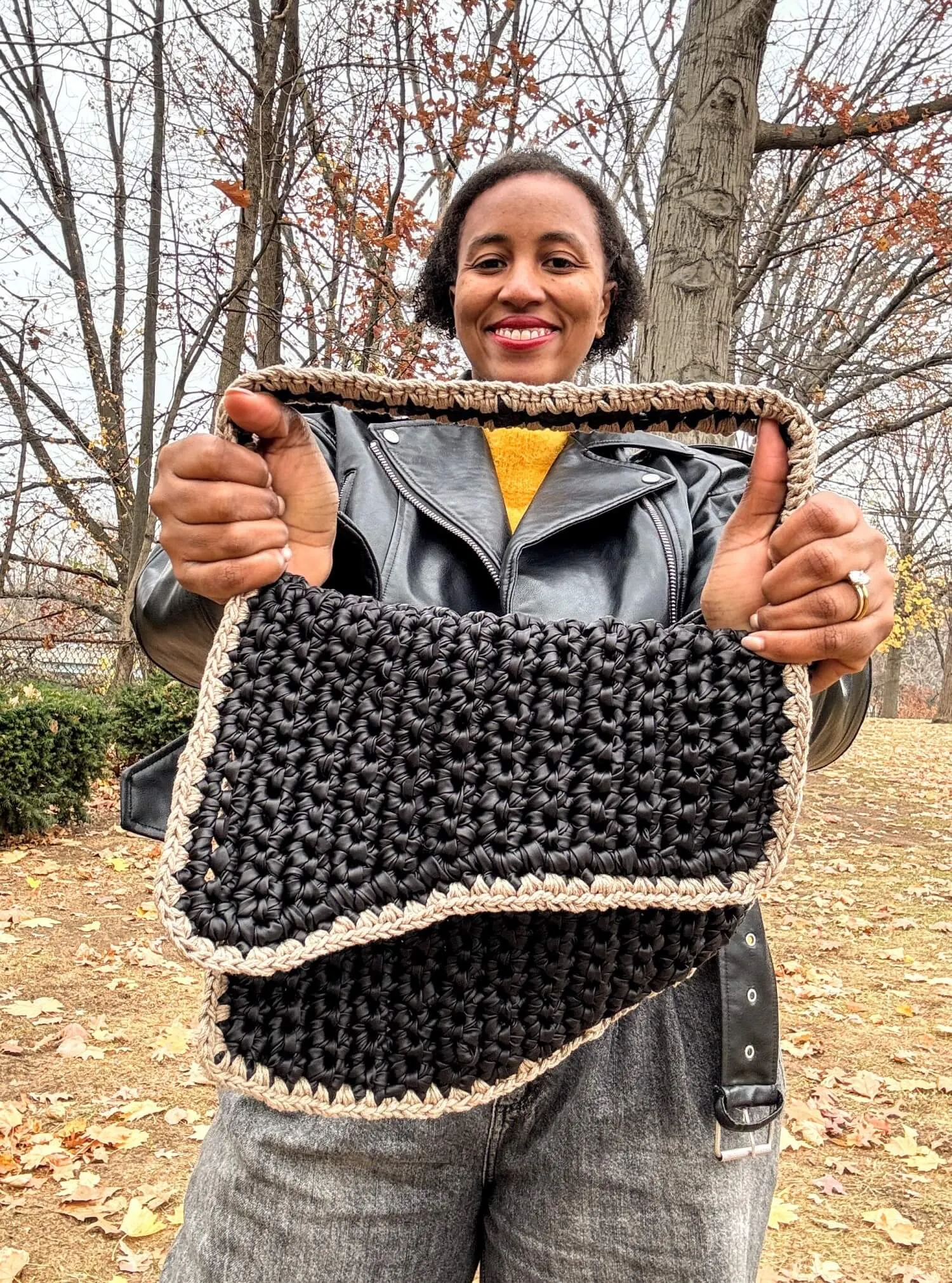 Crochet Kit - The Saddle Bag