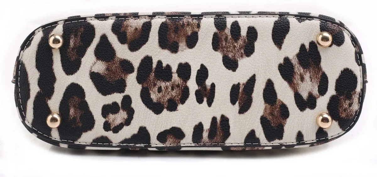 DS95314L2-6 Snow Leopard Front Pocket Dome Crossbody w/ Earbud Case