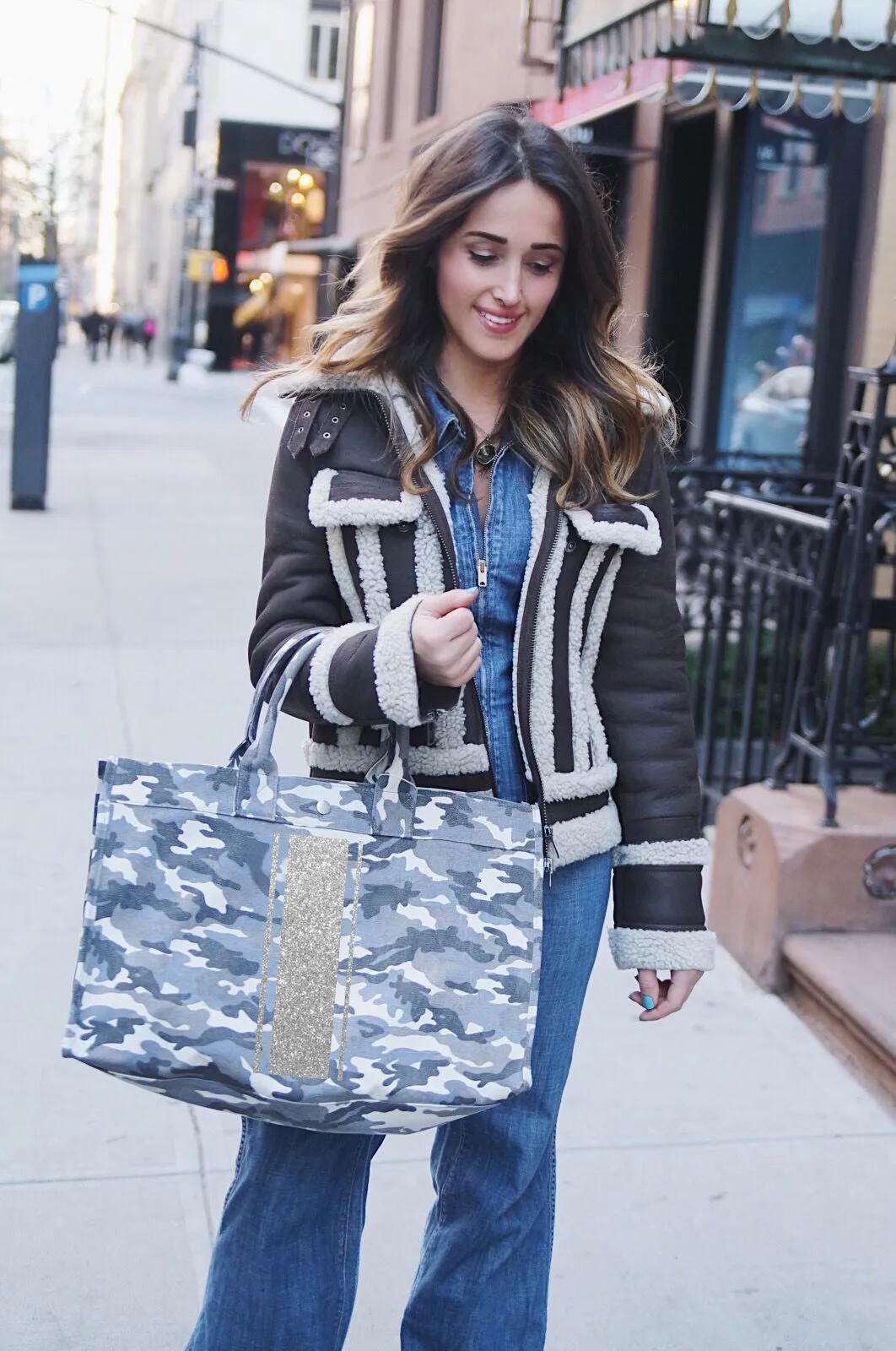 East-West Bag: Grey Camouflage