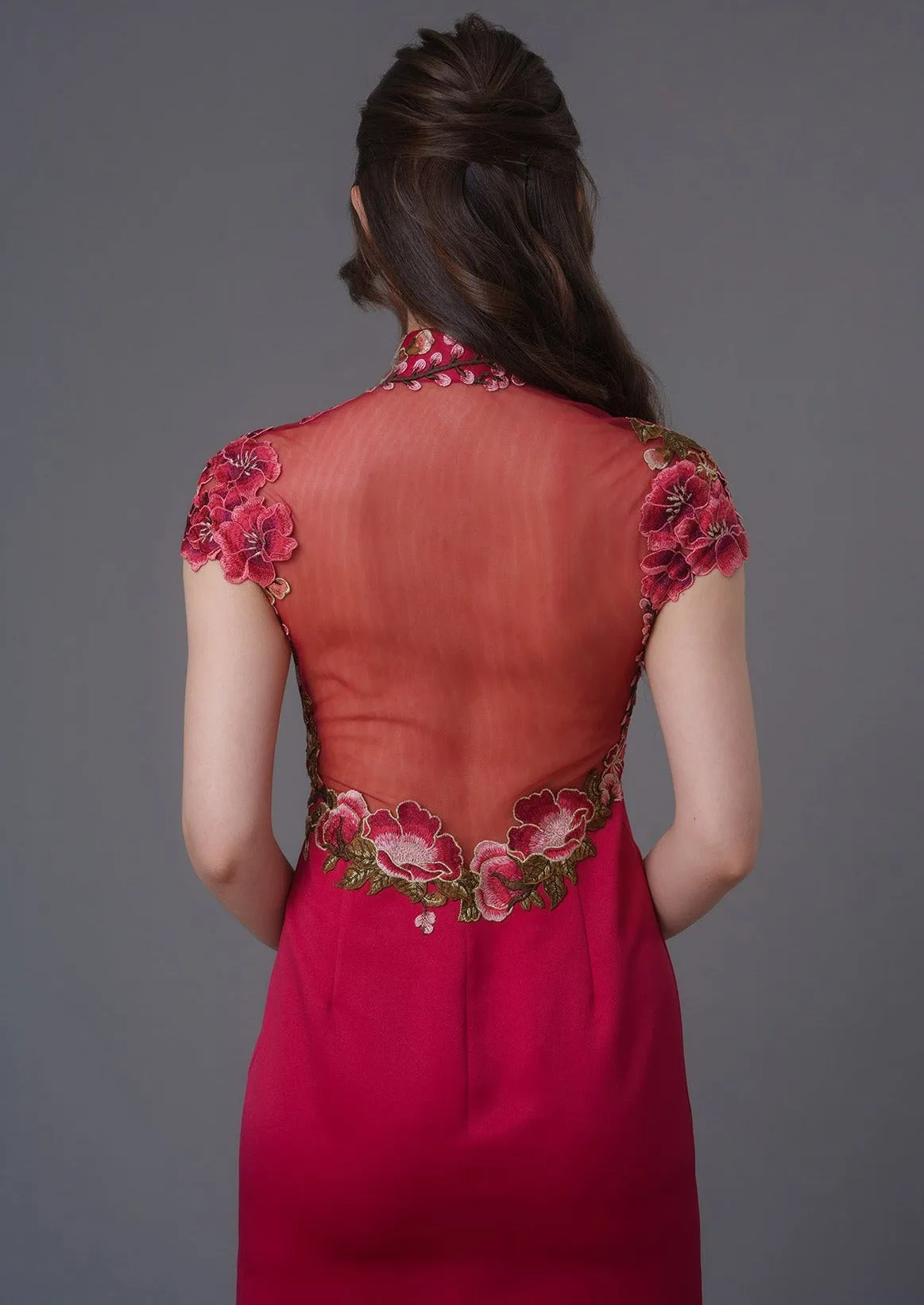 Juliet Rose Cap Sleeves Straight Qipao