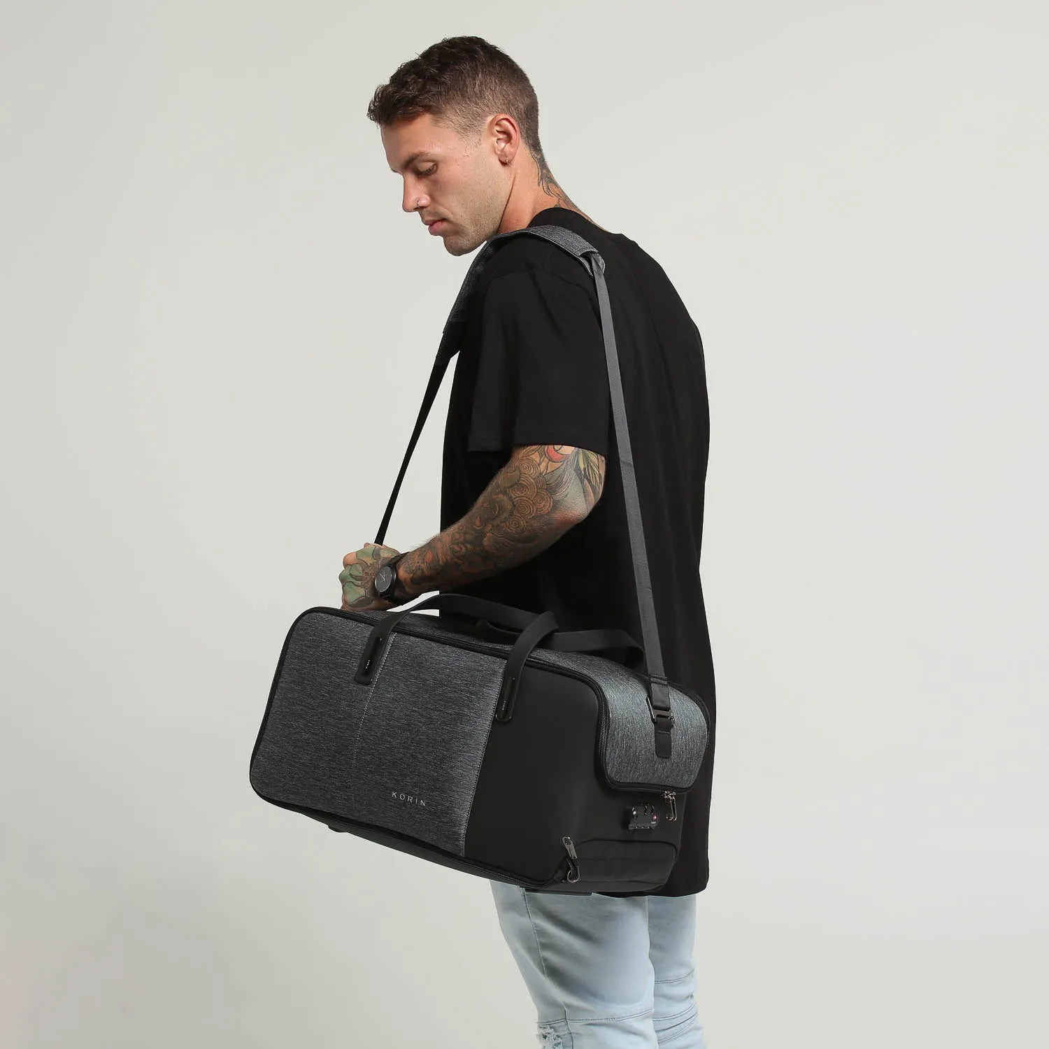 Korin Flexpack Go Duffle Bag Charcoal/Black