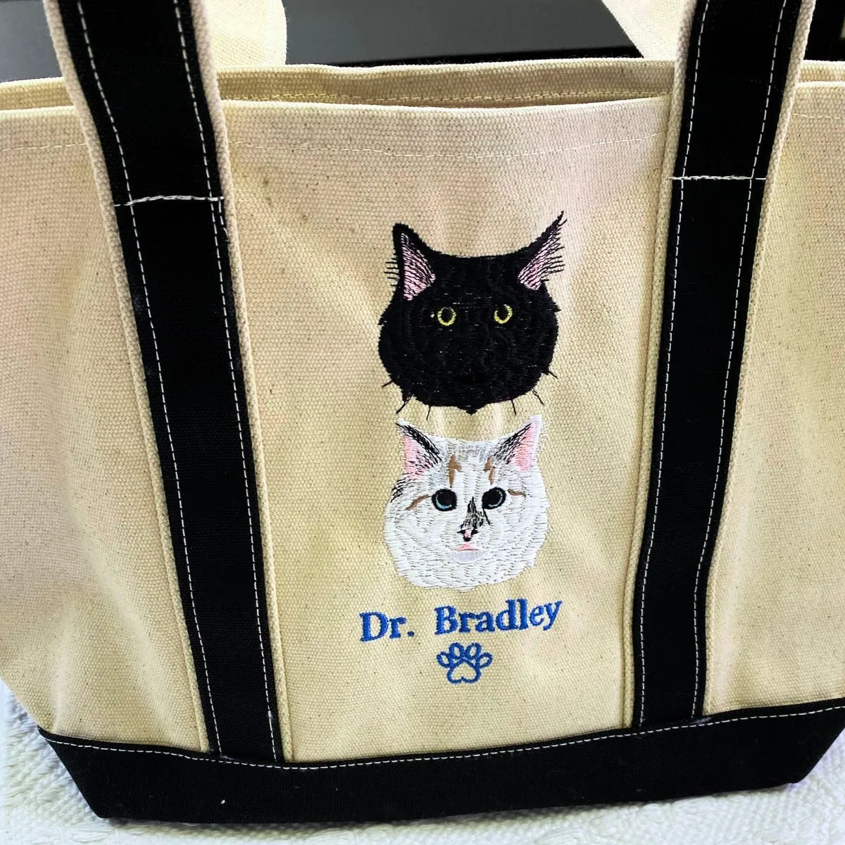 Personalized Cat Tote Bag with Custom Embroidered Photo - Unique Cat Mom Gift Idea