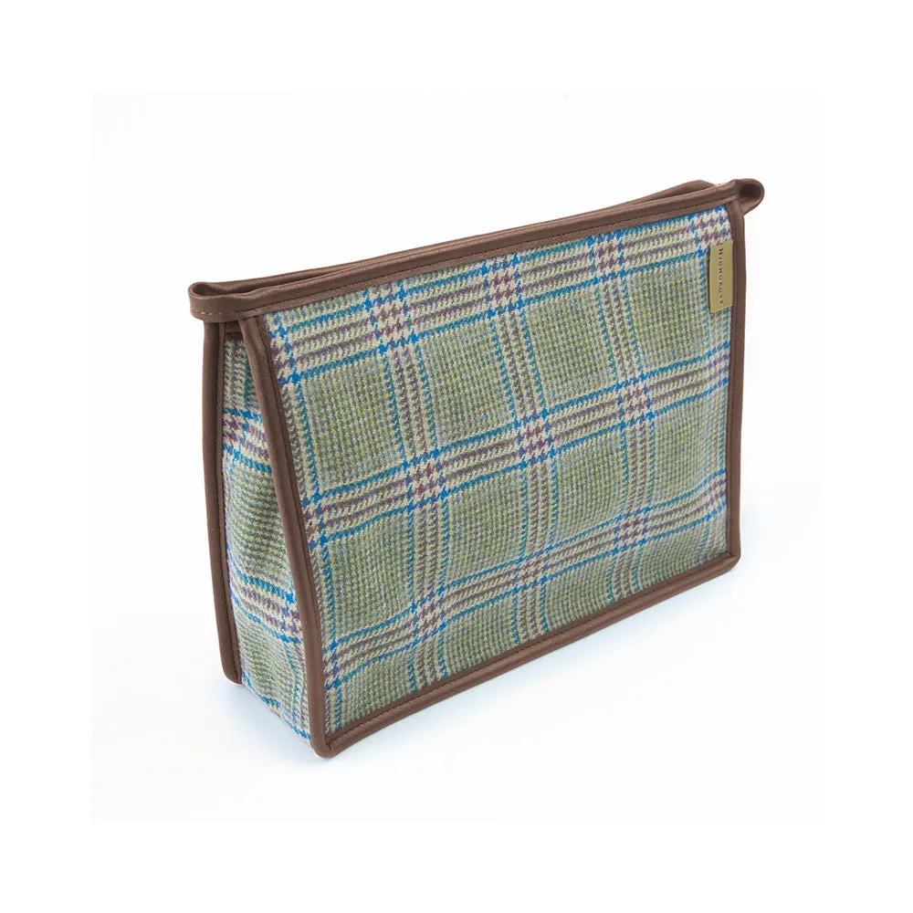 Prince of Wales Check Wash Bag