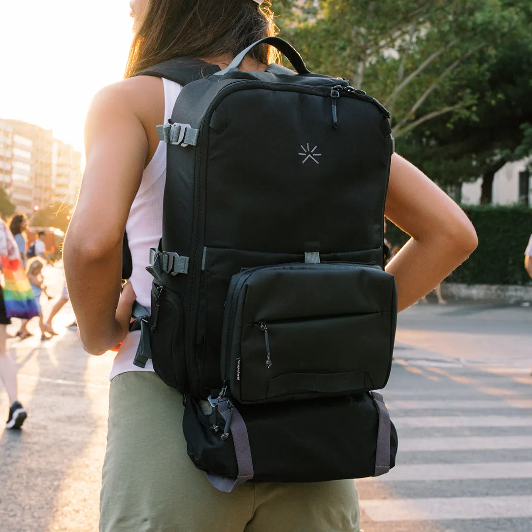 SEE™ Toiletry Bag Black