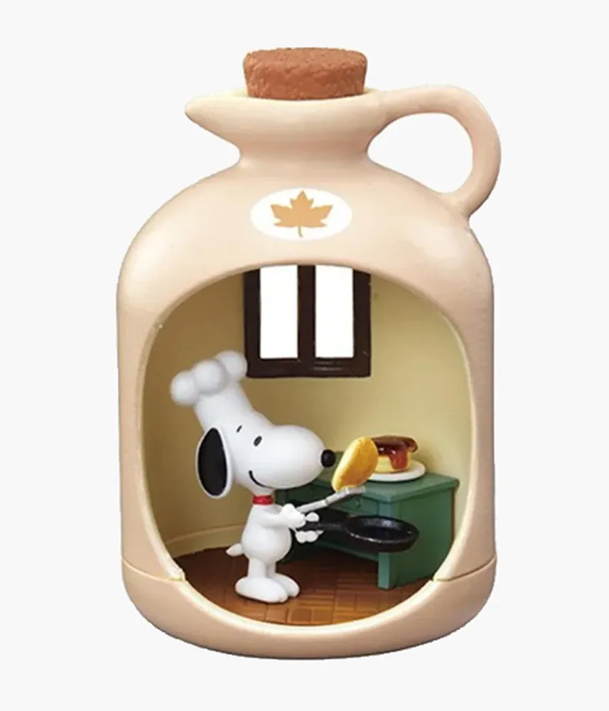 Snoopy's Life In A Bottle - Terrarium Blind Box