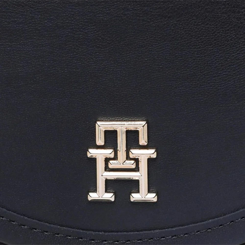 Tommy Hilfiger Th City Summer Saddle Bag AW0AW14877- NVY